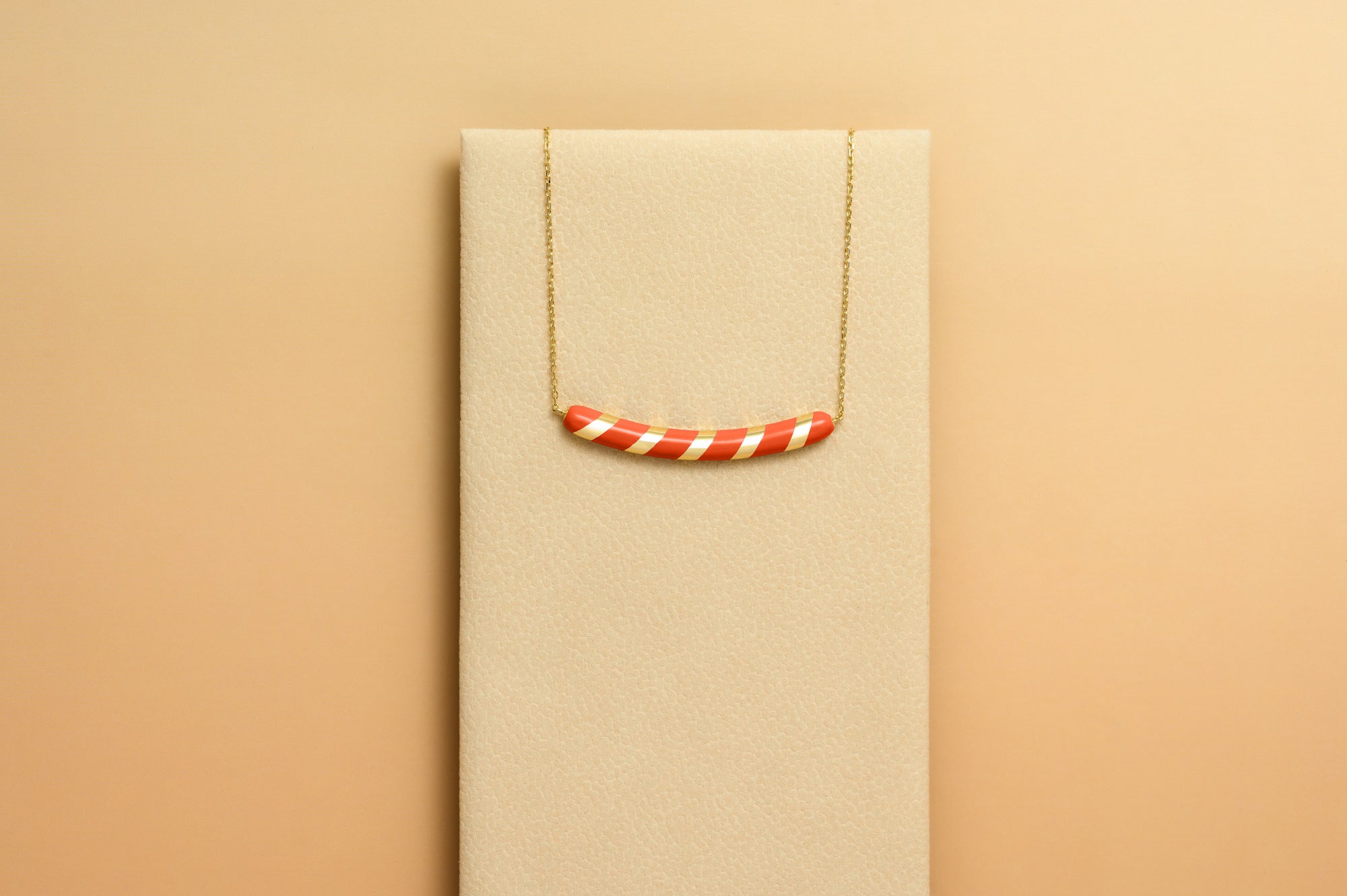 Mommy Necklace - Orange Slice (Confidence)