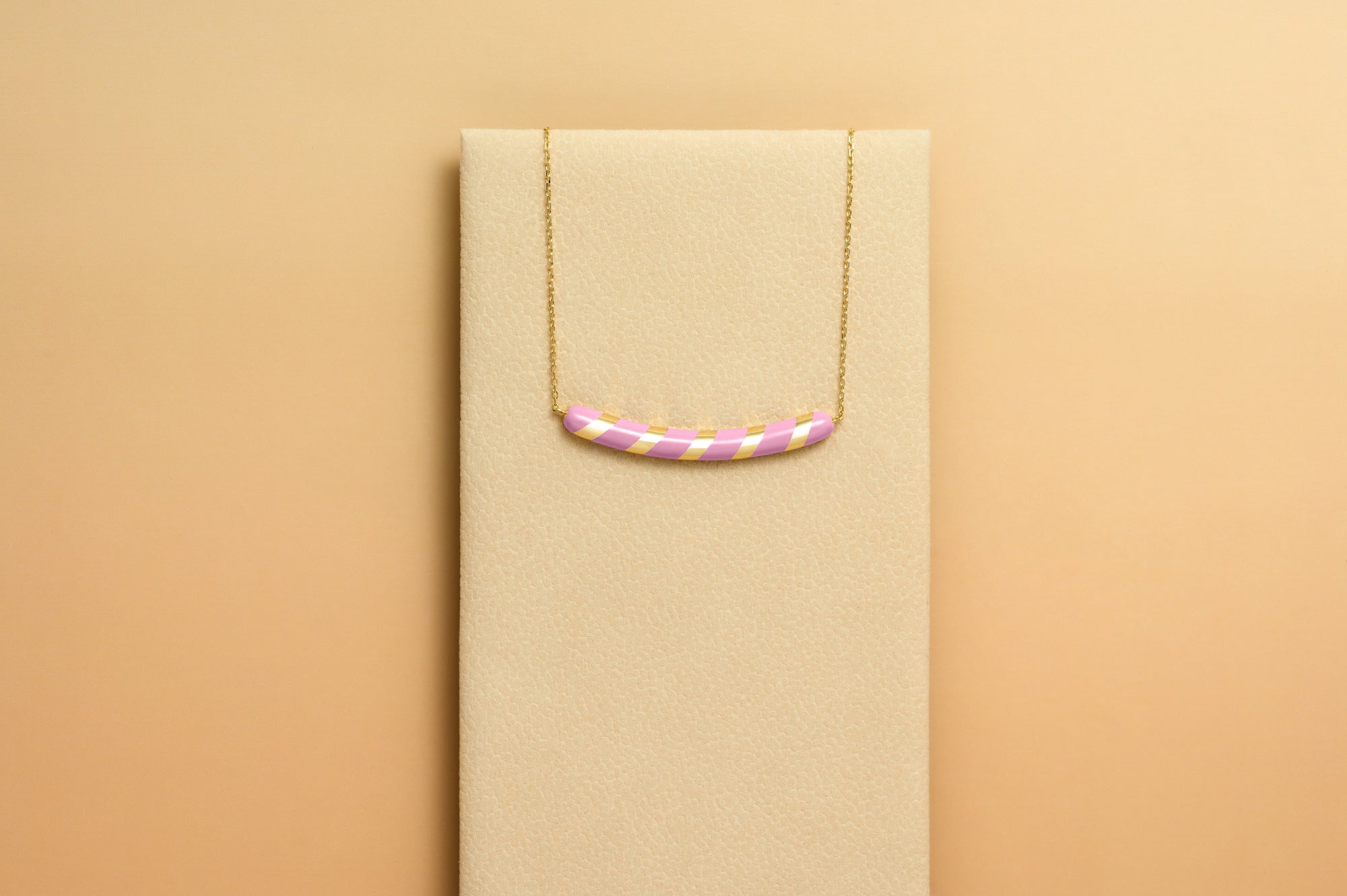Mommy Necklace - Pink Marshmallow (Love)