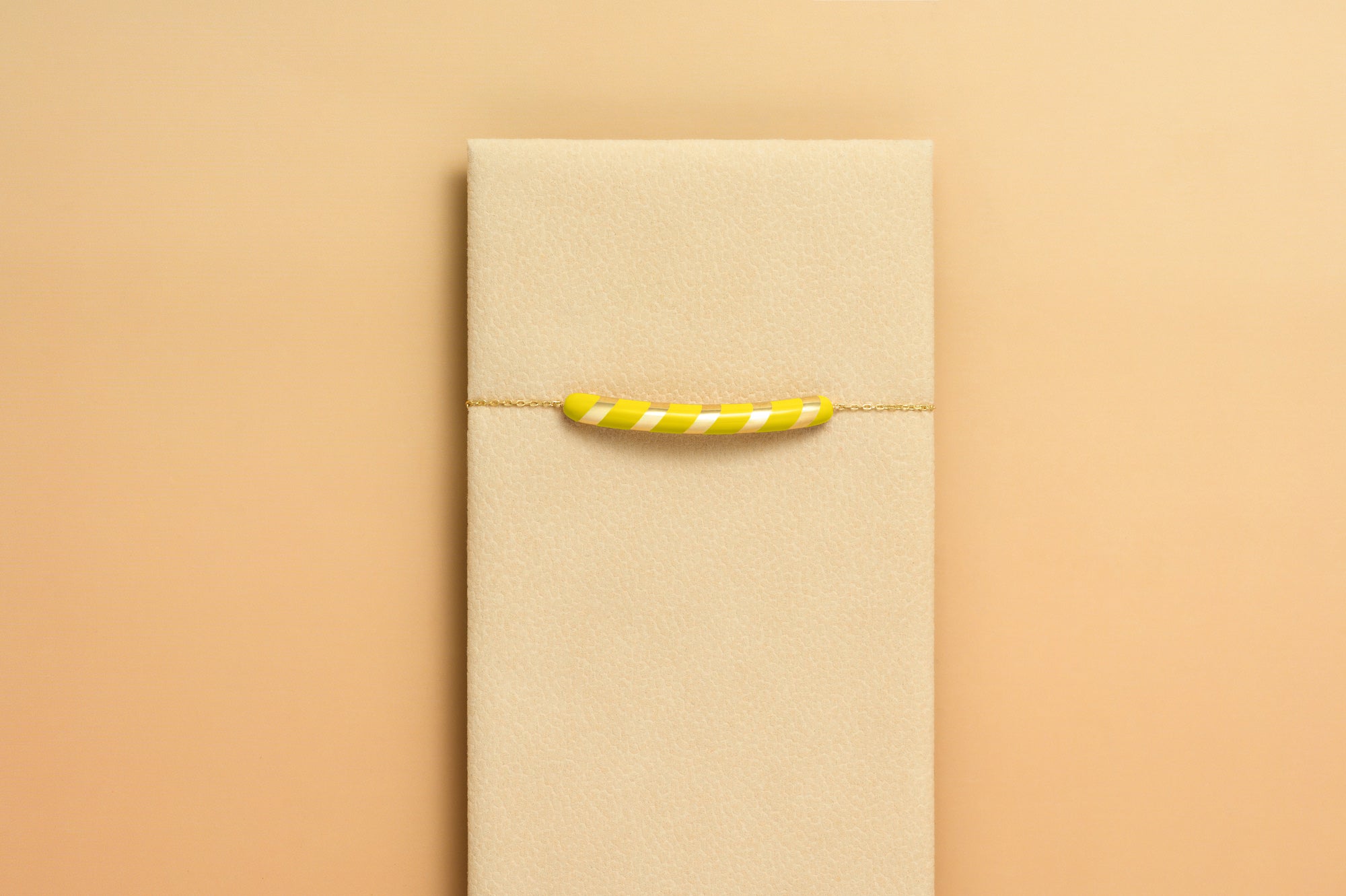 Mommy Bracelet - Yellow Lemon (Light)